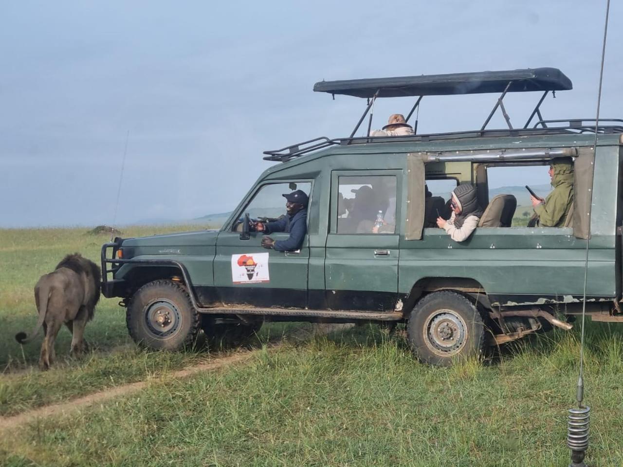 Maasai Mara Safari Camp In Kenya Bed and Breakfast Sekenani Eksteriør billede